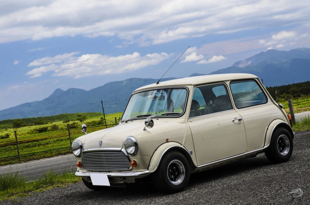 受け取りを済ませ、連れて帰る途中のMINI